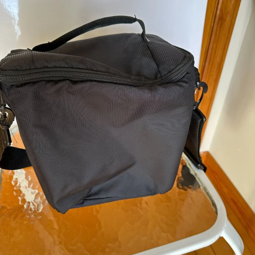 Case Logic - Camera Shoulder Bag